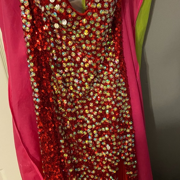 Prom dress, in good-used condition - Picture 3 of 3